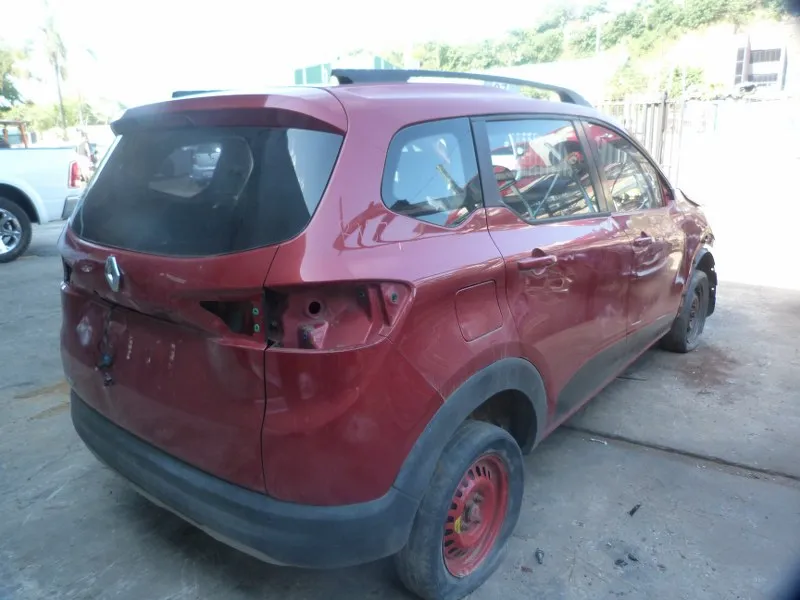 2023 Renault Triber  view 6