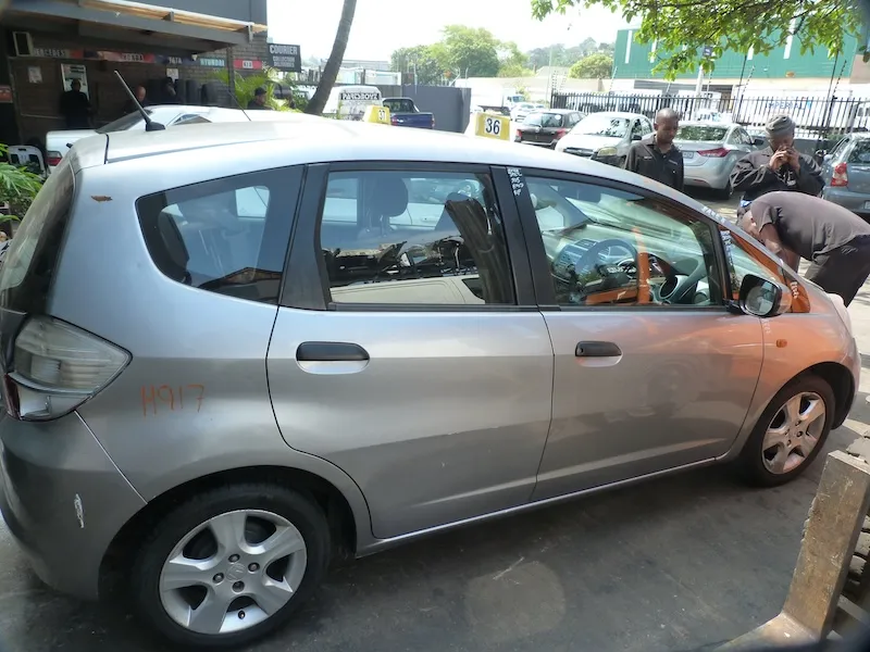 2010 Honda Jazz L13Z1 view 4