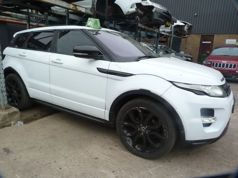 2014 Land Rover Range Rover Evoque  view 4