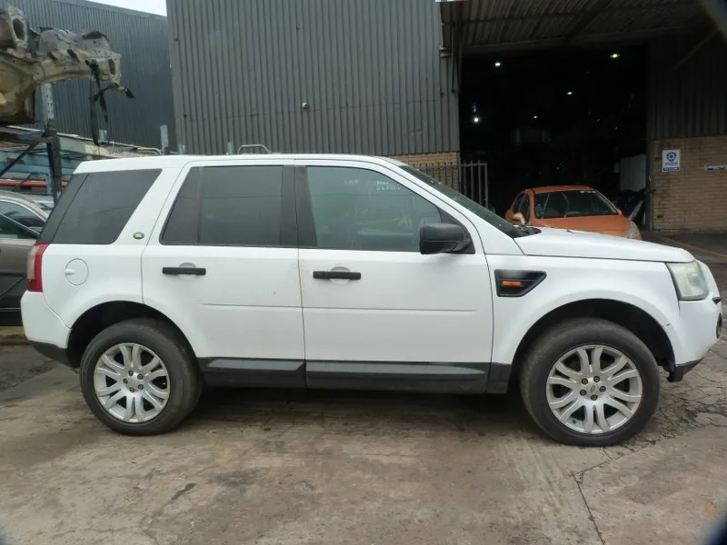 2007 Land Rover Freelander  view 4