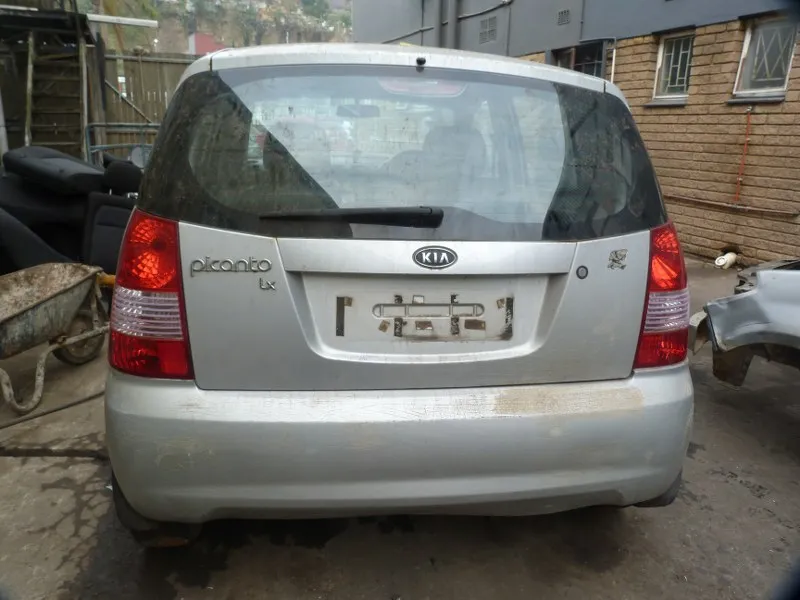 2007 Kia Picanto view 5