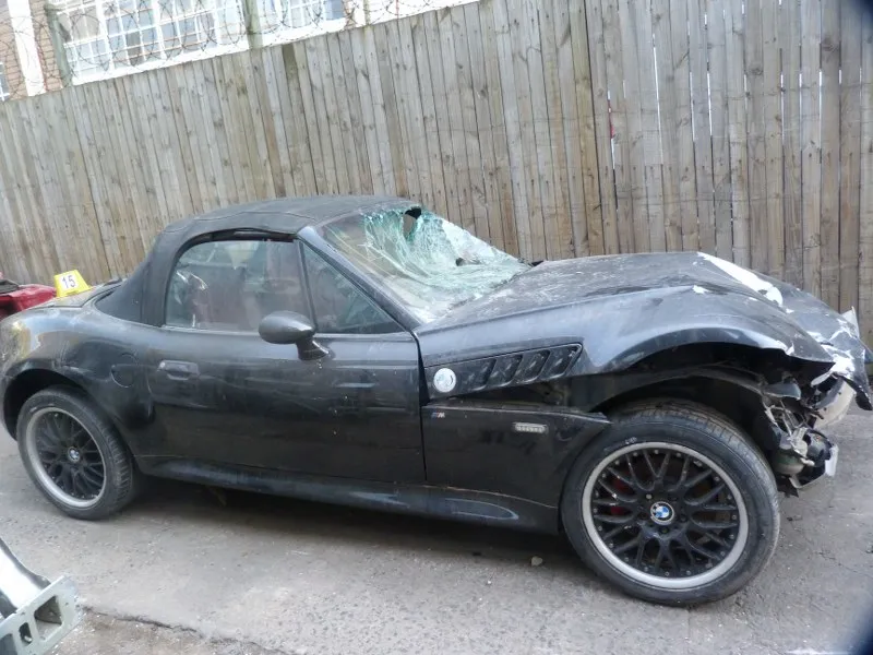 2001 BMW Z3 M54 view 4
