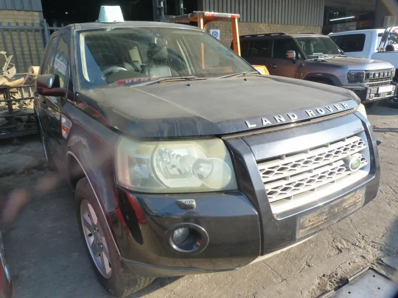 2007 Land Rover Freelander  view 3