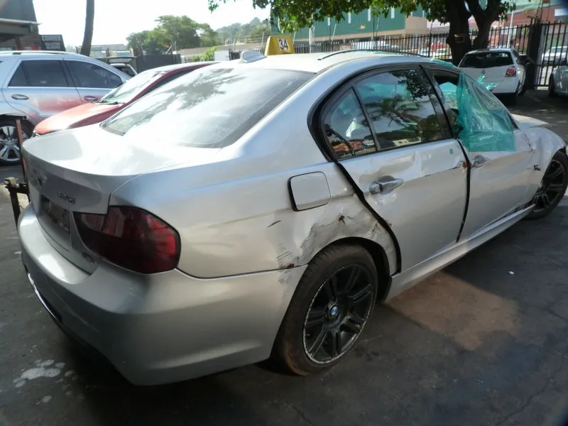 2008 BMW 3 Series N52N view 5