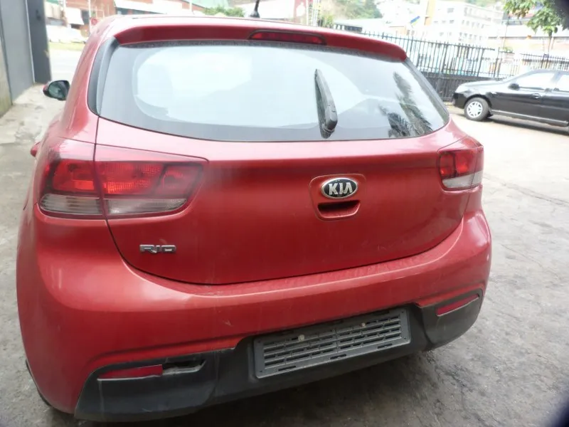 2019 Kia Rio G4LA view 4