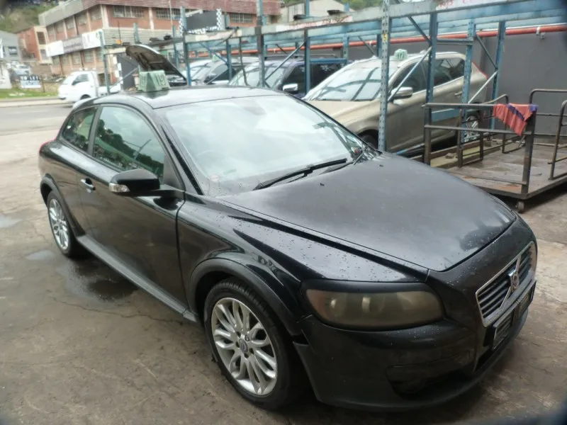 2008 Volvo C30 B5254T view 3