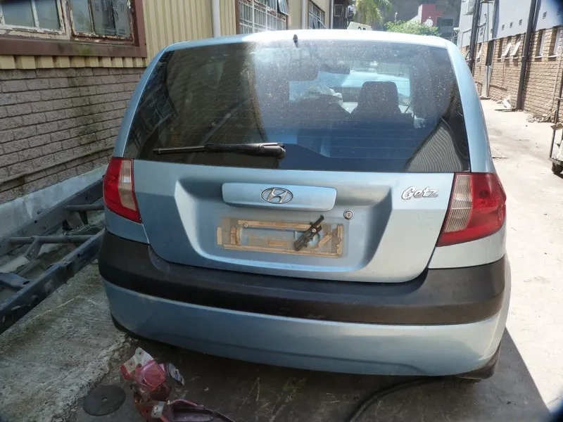 2010 Hyundai Getz G4EE view 6