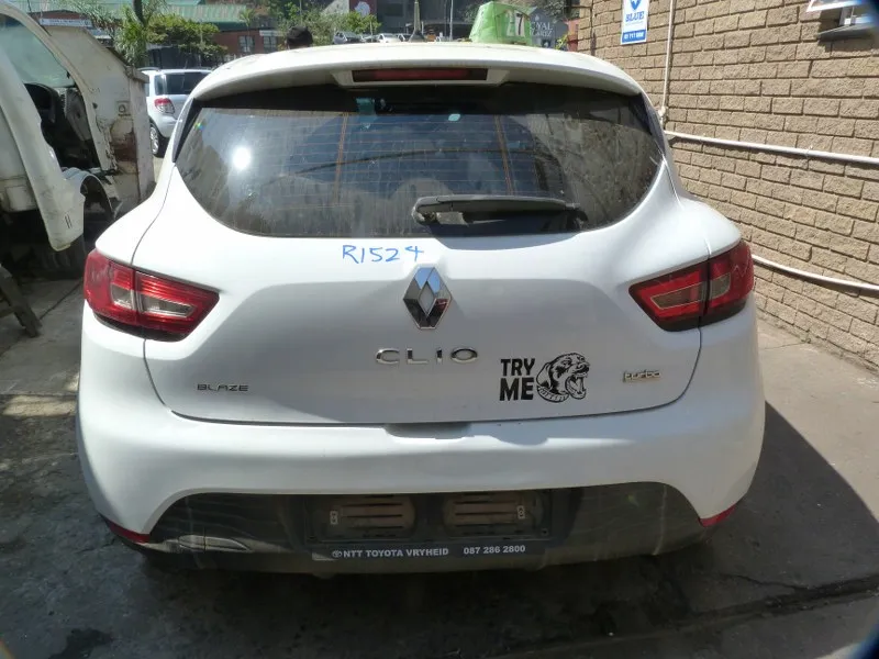 2016 Renault Clio view 4