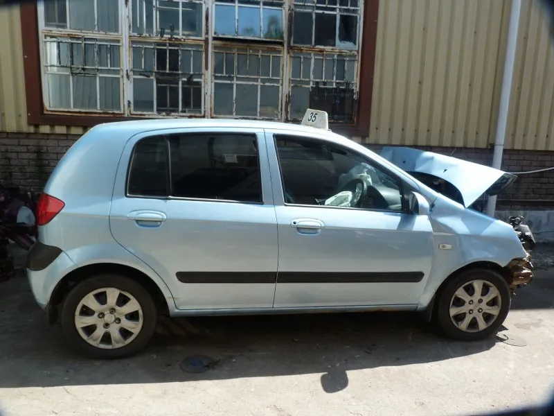 2010 Hyundai Getz G4EE view 5