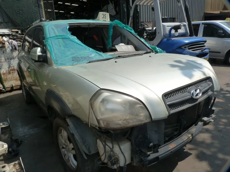 2006 Hyundai Tucson view 6