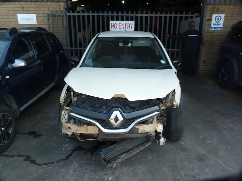 2017 Renault Captur  view 4