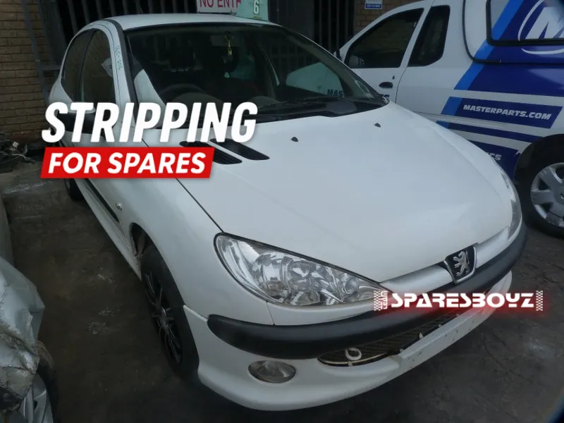 2006 Peugeot 206 10FD view 2