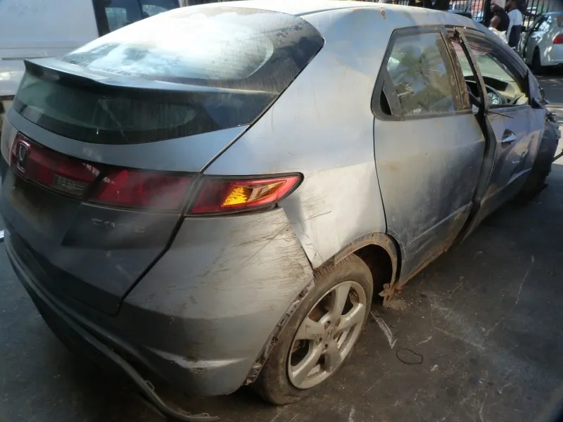2009 Honda Civic R18A2 view 8