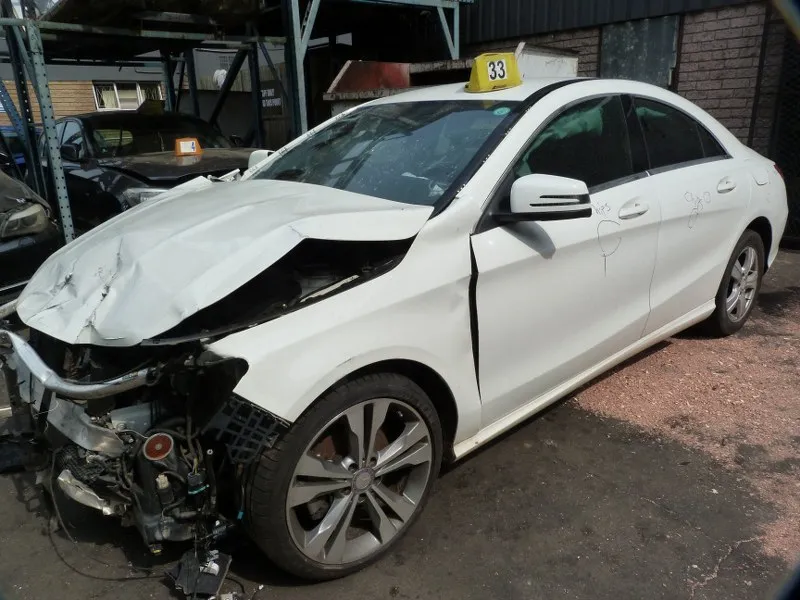 2015 Mercedes-Benz CLA 651 view 6