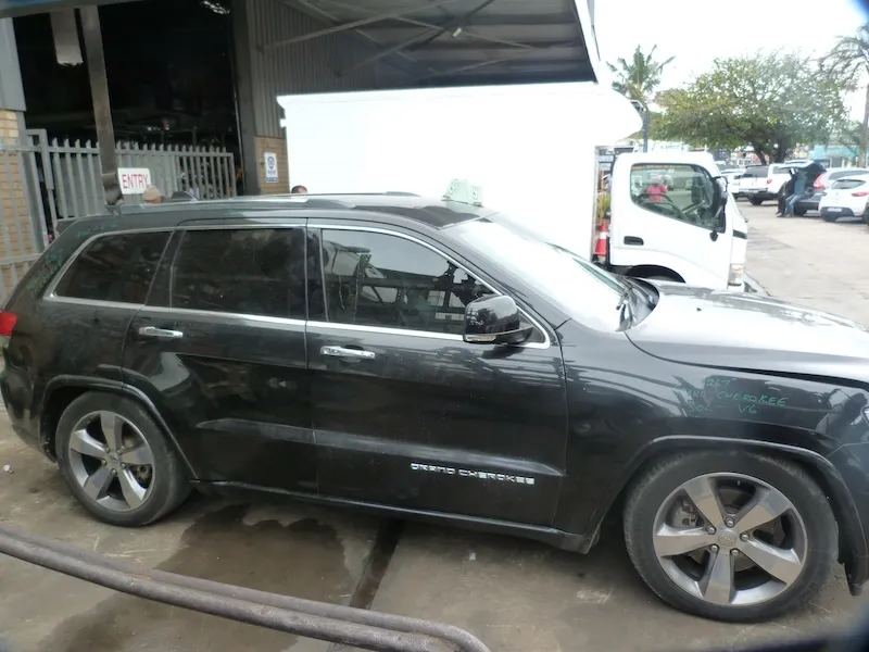 2014 Jeep Grand Cherokee thumbnail 6
