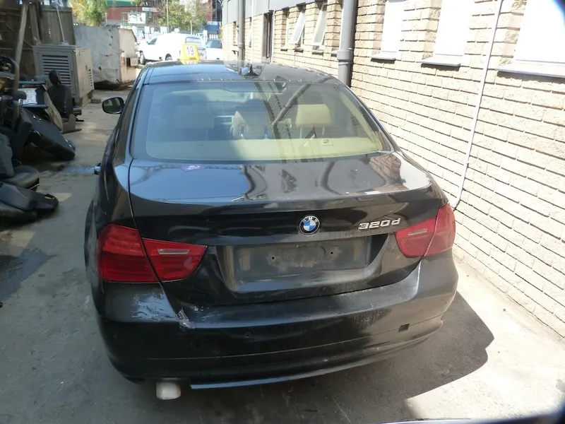 2009 BMW 3 Series N47 view 5