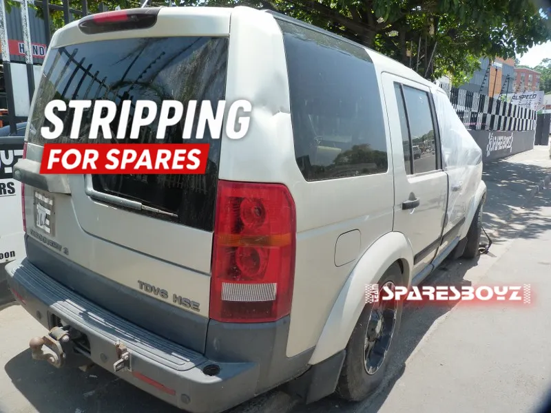 2008 Land Rover Discovery 3 view 2