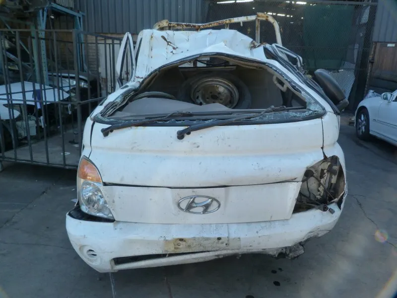 2007 Hyundai H100 Bakkie D4BB view 2