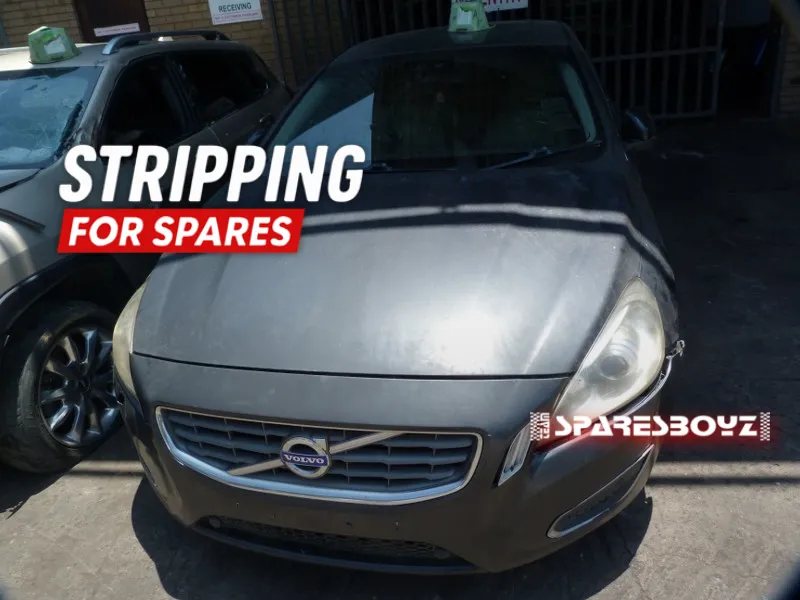 2012 Volvo S60 B6304T4 view 1