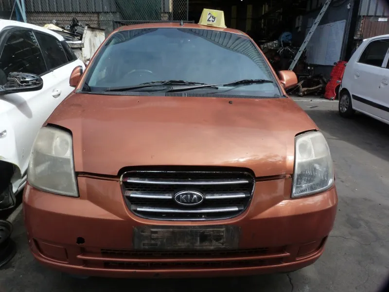 2006 Kia Picanto G4HG view 3