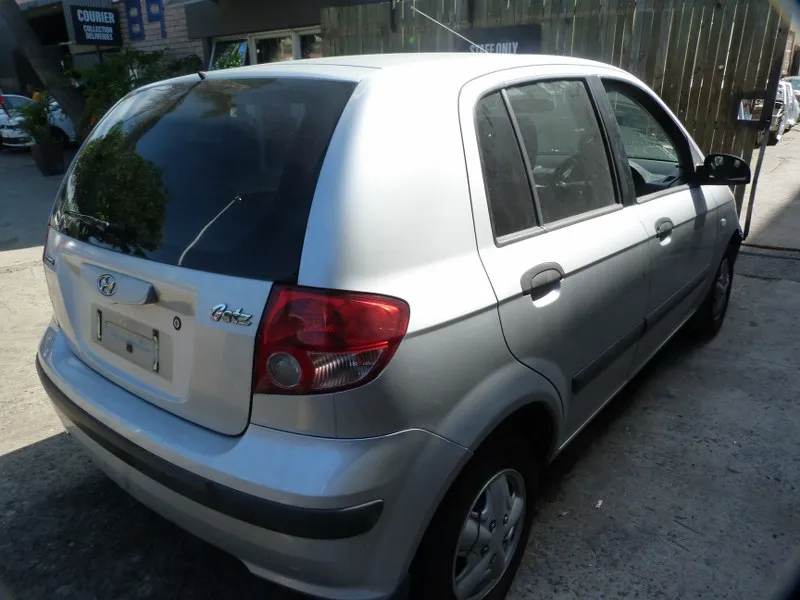 2003 Hyundai Getz G4EA view 6