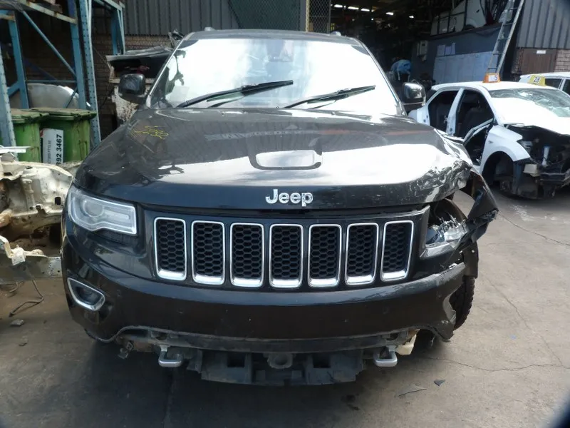 2017 Jeep Cherokee view 6