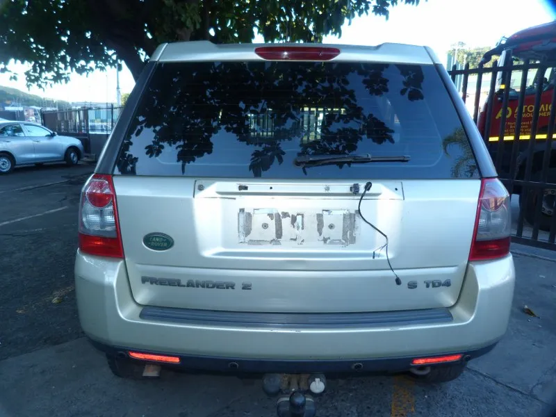 2007 Land Rover Freelander  view 3