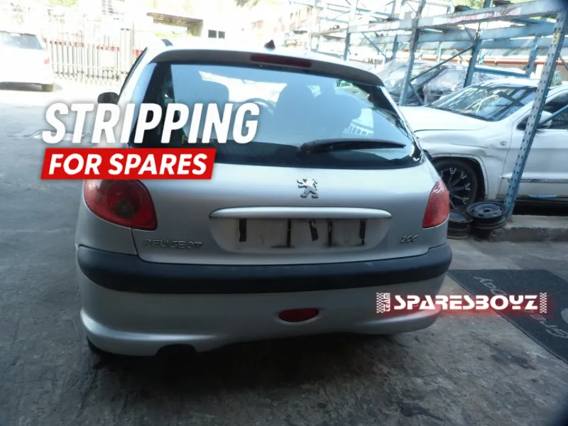 2005 Peugeot 206 10FX view 5