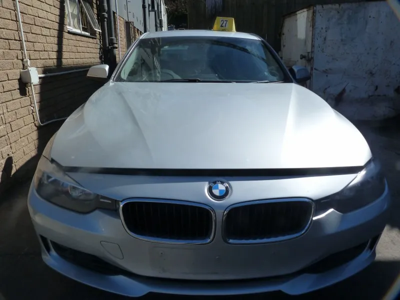 2013 BMW 3 Series N20 view 2