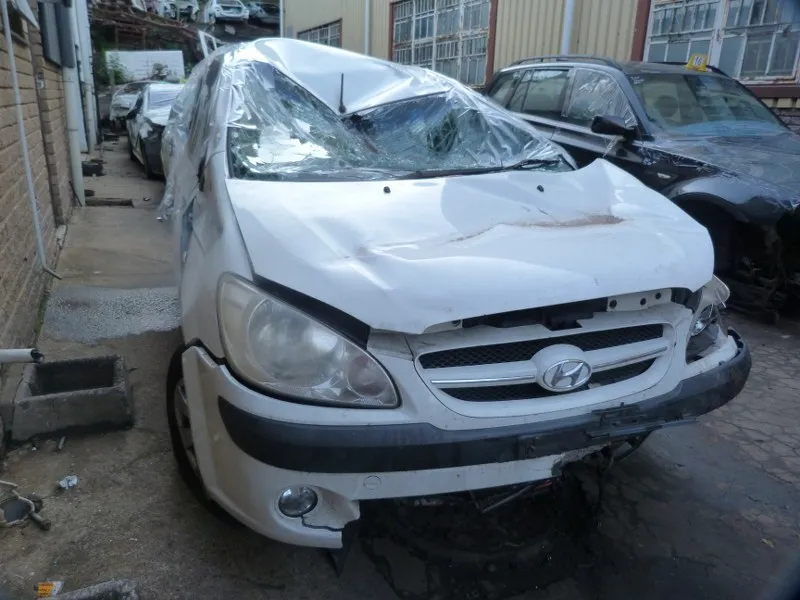 2007 Hyundai Getz G4EE view 4
