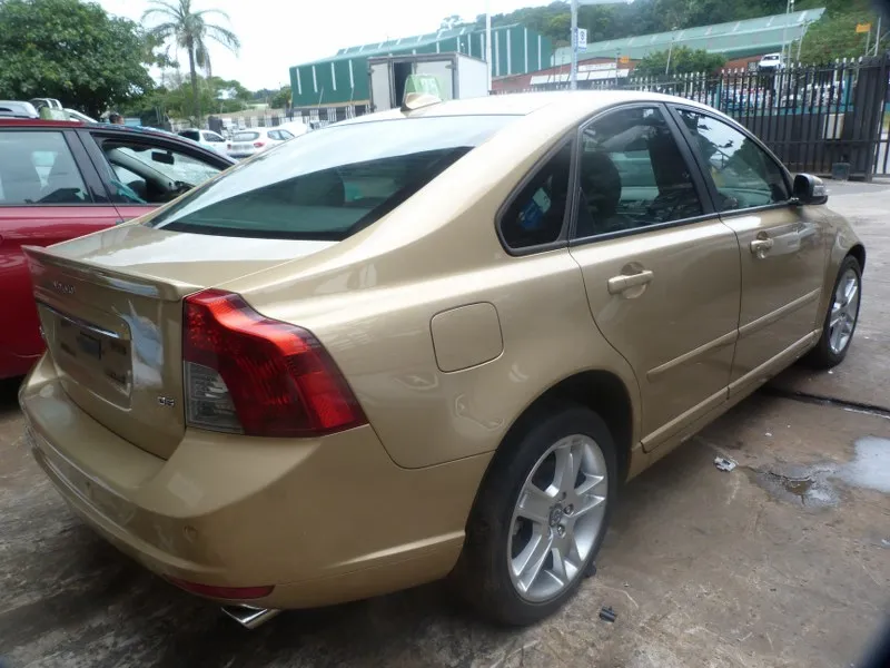 2007 Volvo S40 D5244T8 view 7