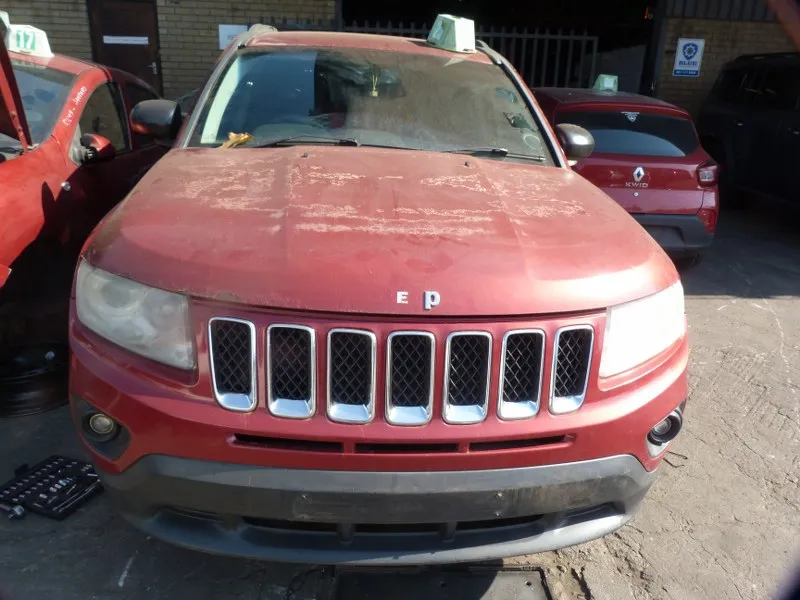 2013 Jeep Compass thumbnail 2
