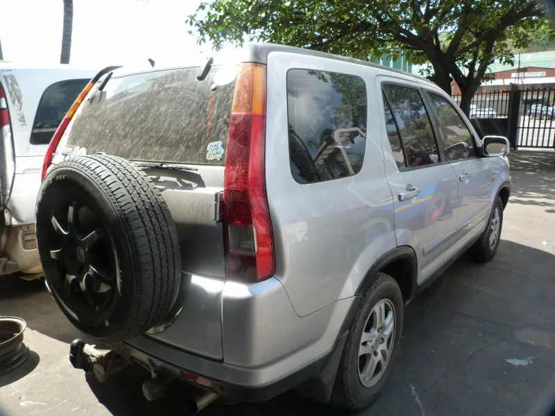 2003 Honda CR-V view 4