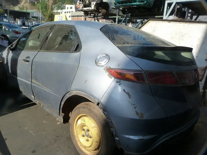 2009 Honda Civic R18A2 view 5