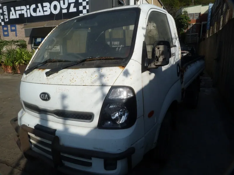 2017 Kia K-Series Pick-Up view 2