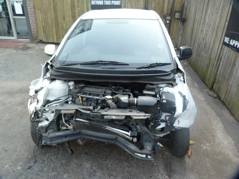 2013 Hyundai i20 G4LA view 3