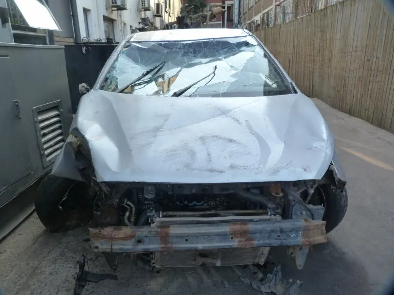 2013 Hyundai i20 G4LA view 3