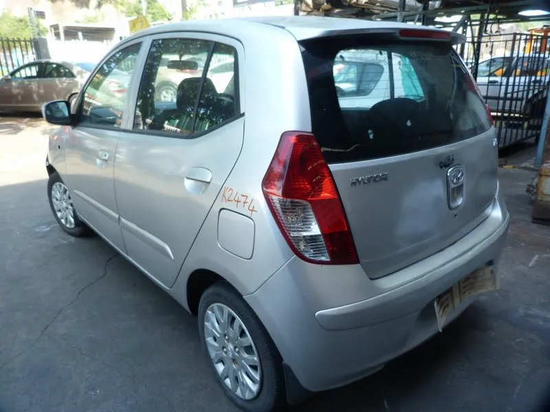 2010 Hyundai i10 G4HG view 7