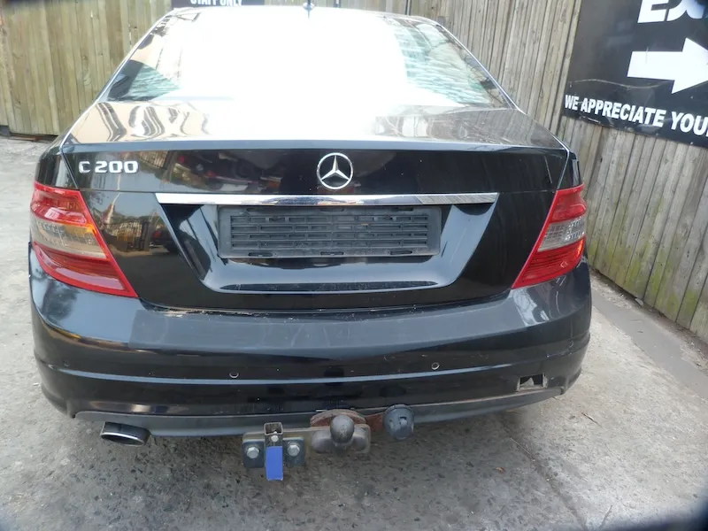 2009 Mercedes-Benz C-Class  view 7