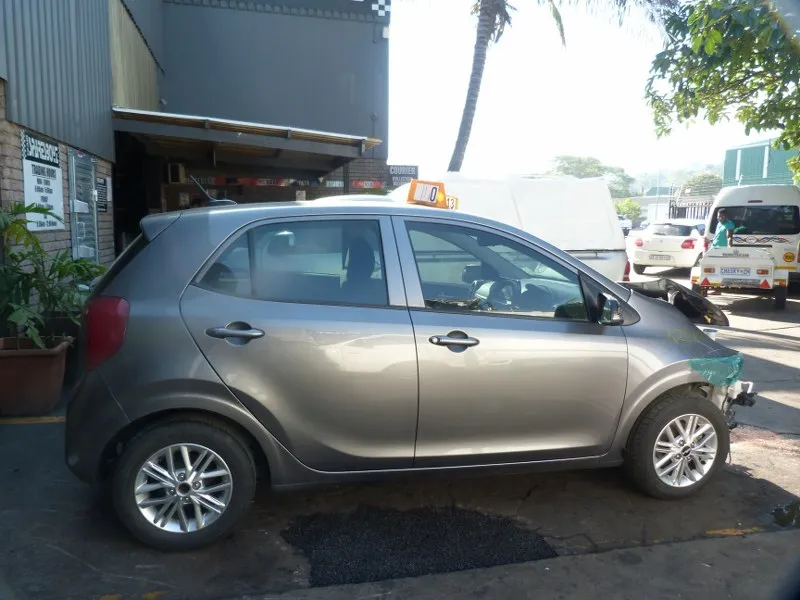 2022 Kia Picanto G3LA view 4