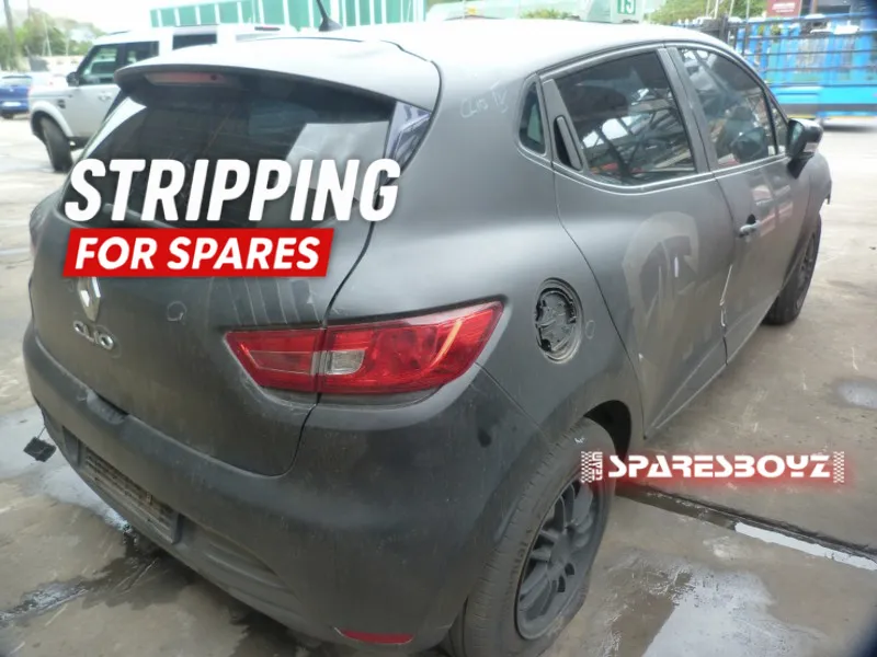 2019 Renault Clio R1565 view 6