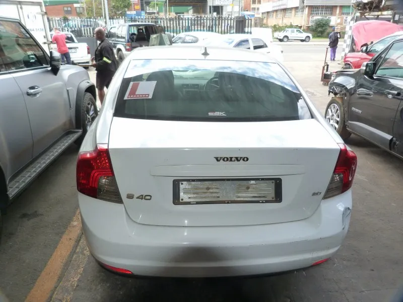 2008 Volvo S40 thumbnail 3
