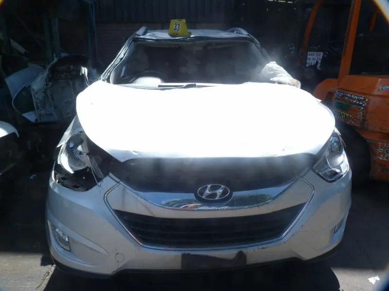 2013 Hyundai ix35 D4HA view 2