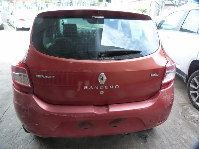 2014 Renault Sandero  view 6