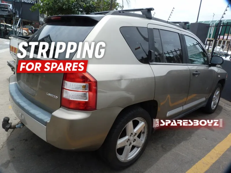 2008 Jeep Compass  view 3