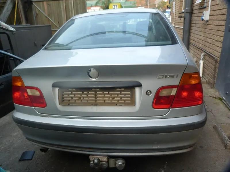 2000 BMW 3 Series M43 view 7