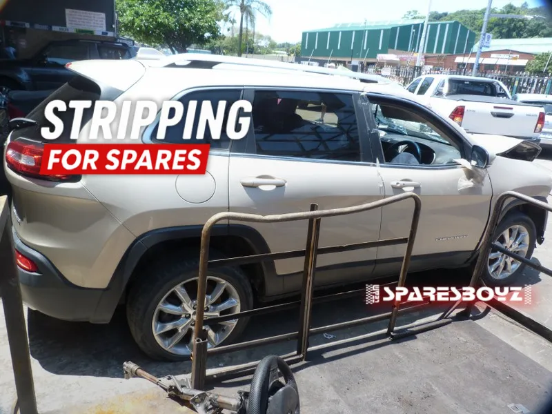 2015 Jeep Cherokee thumbnail 2