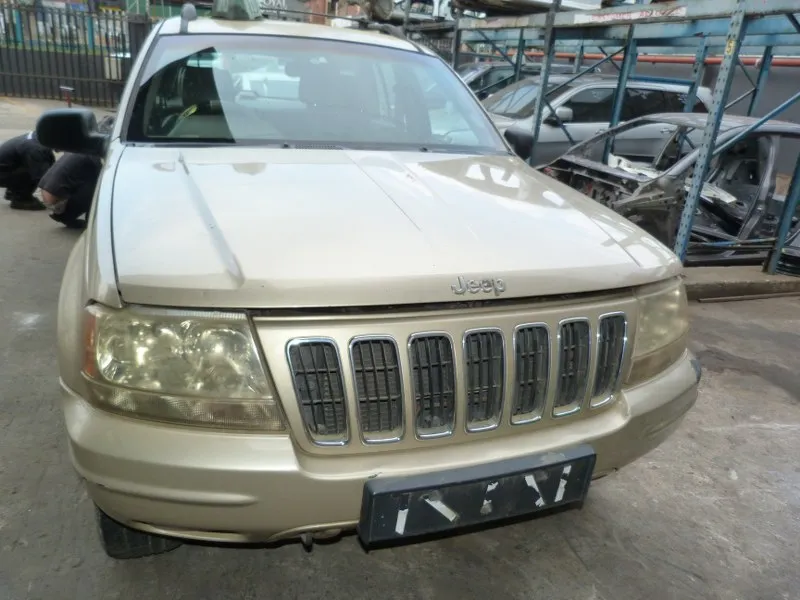 2007 Jeep Grand Cherokee  view 2