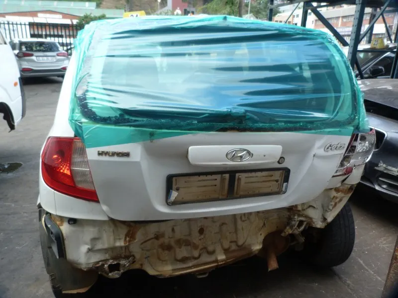 2010 Hyundai Getz G4EE view 5