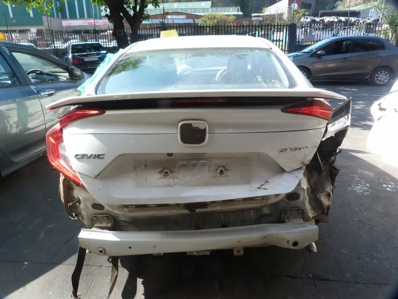 2017 Honda Civic view 4